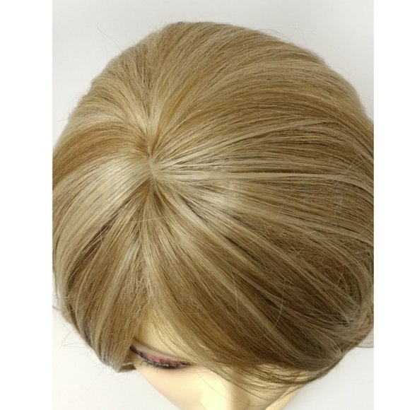 Ash Blonde wavy heat resistant wig
